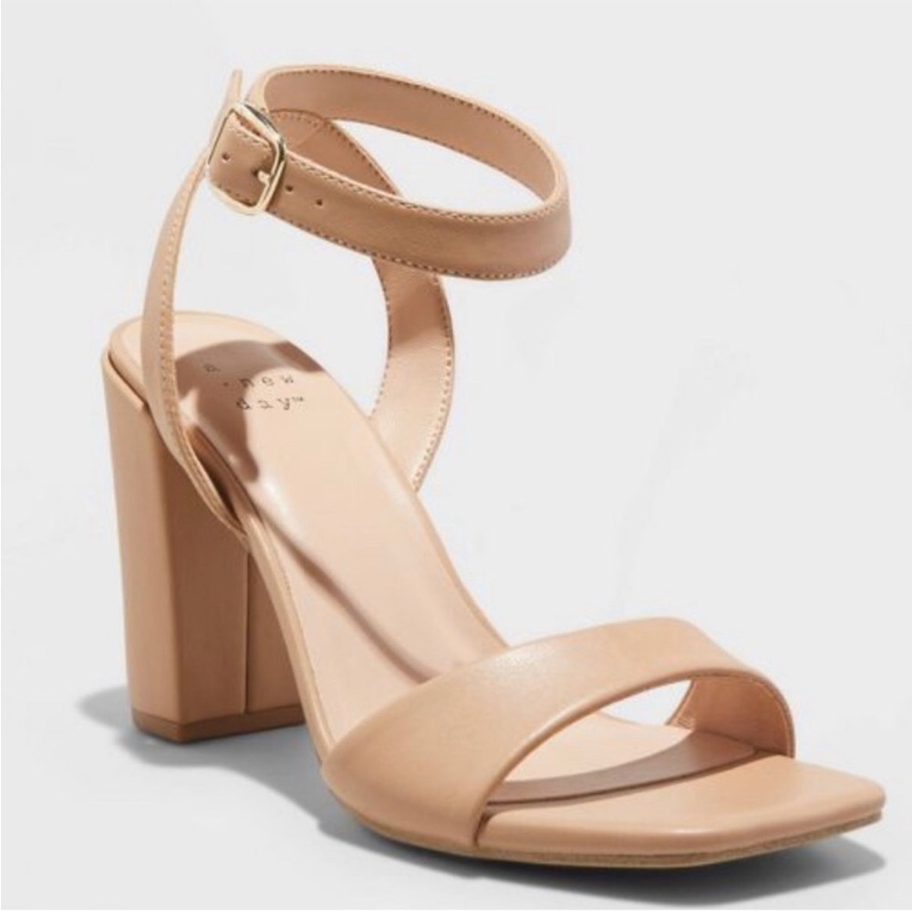 A New Day women’s heels